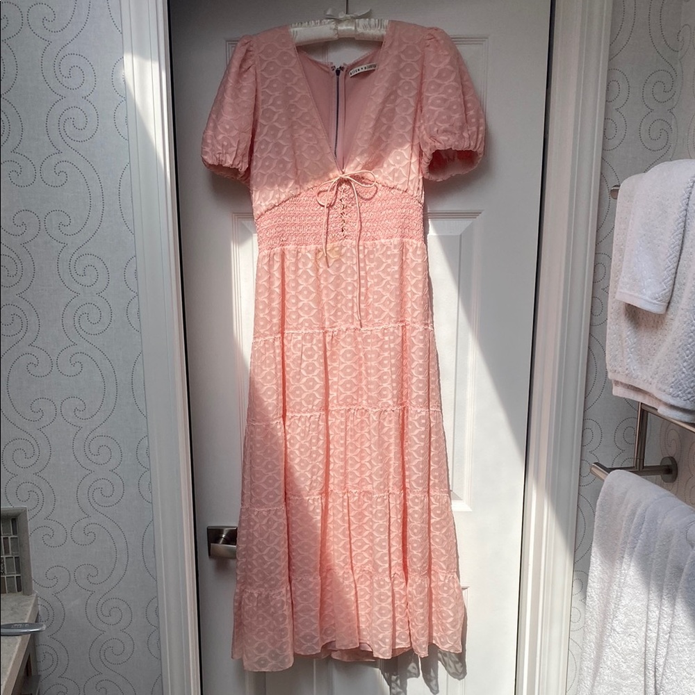 Alice + Olivia Pink Puff Sleeve Midi Sundress